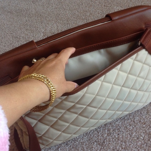 Knomo ipad quilted  crossbody bag - Picture 4 of 8