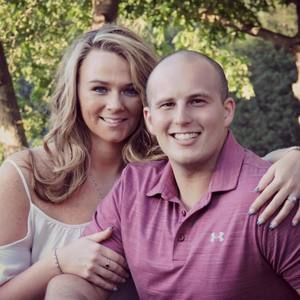 Meet your Posher, Levi