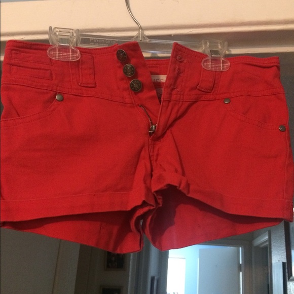 Shorts - Picture 1 of 2