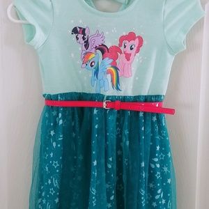 Girls dress