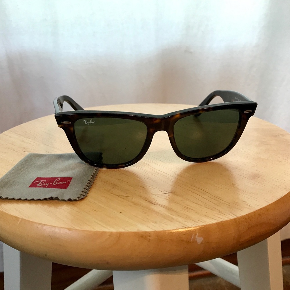 Men's Original Ray Ban Wayfarer Sunglasses