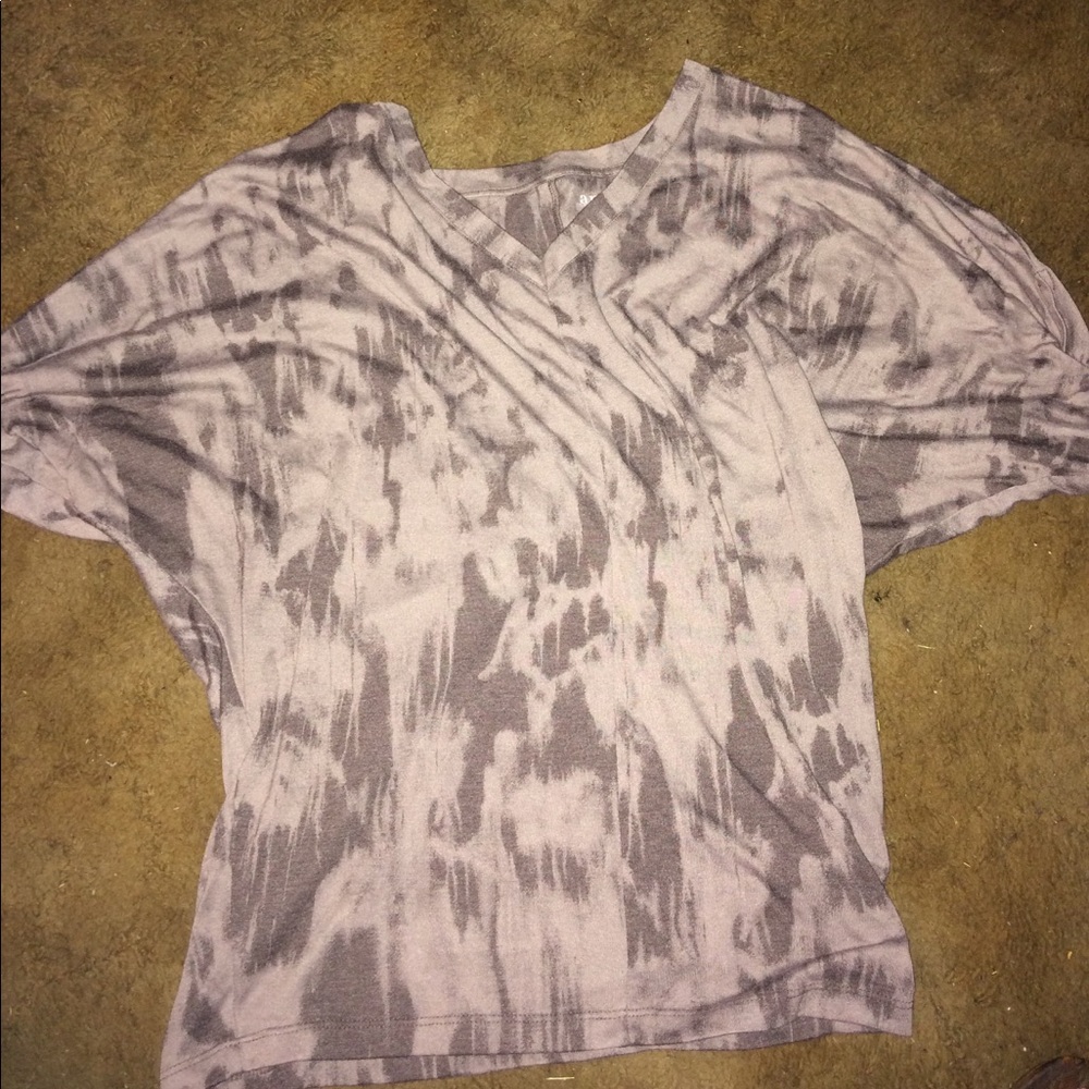 a.n.a grey shirt