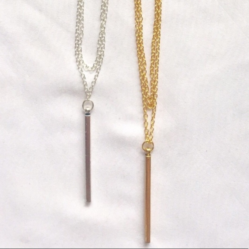🔥SALE Gold Bar Necklace✨ - Picture 5 of 5