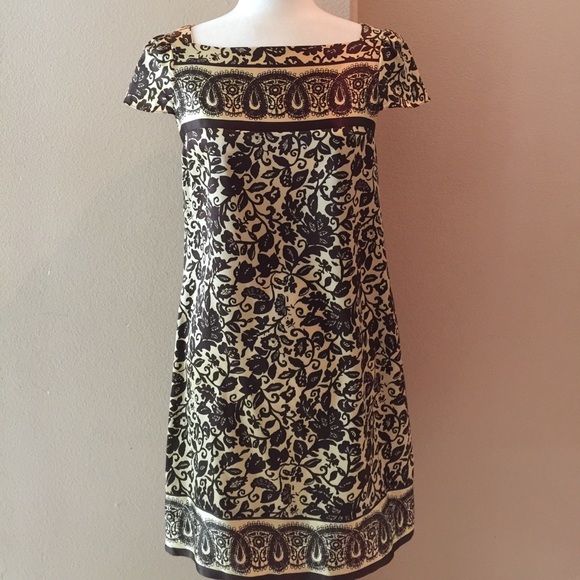 Donna Morgan Dresses & Skirts - Donna Morgan Cap-Sleeve Floral Printed Silk Dress