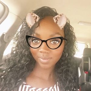 Meet your Posher, Samantha