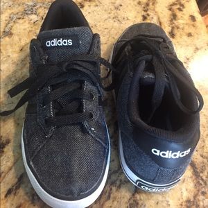 Adidas size 13.5 boys shoes