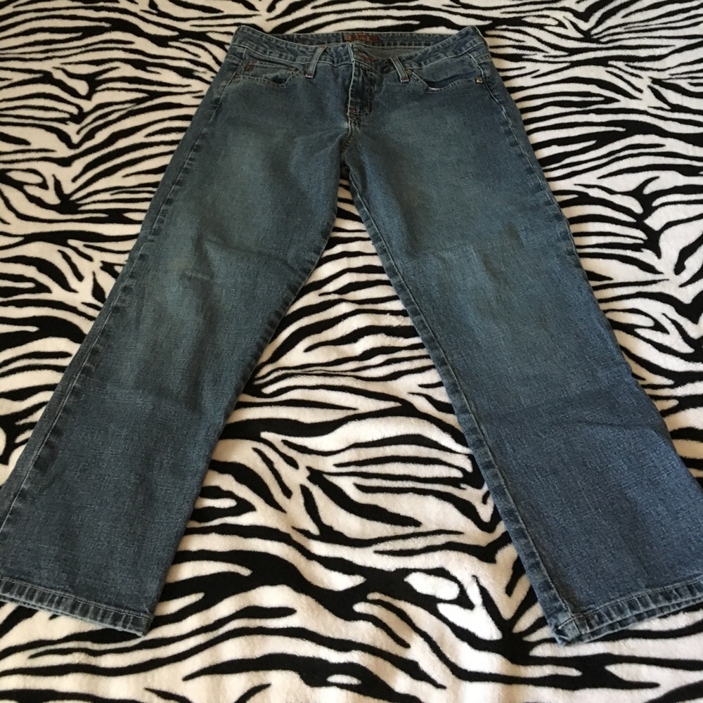 LEI size 9 jeans approx Inseam is 24.5"