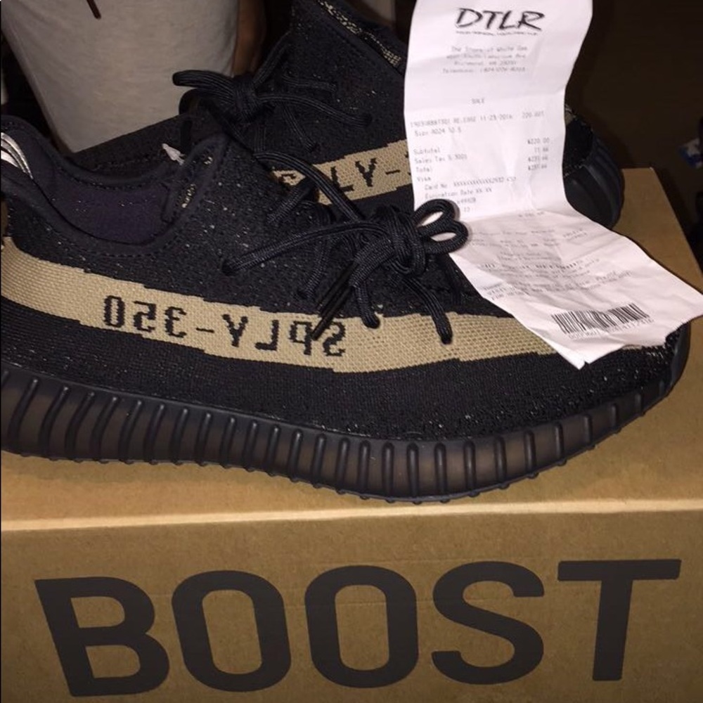 Yeezy boost v2