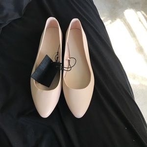 Forever 21 beige flats
