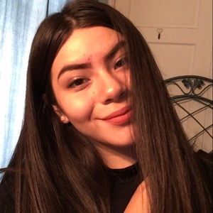 Meet your Posher, Lizbeth