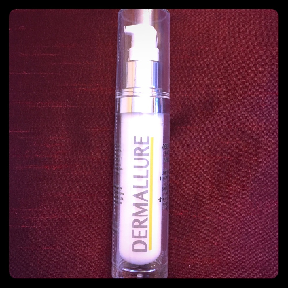 DERMALLURE Ageless Facial Serum