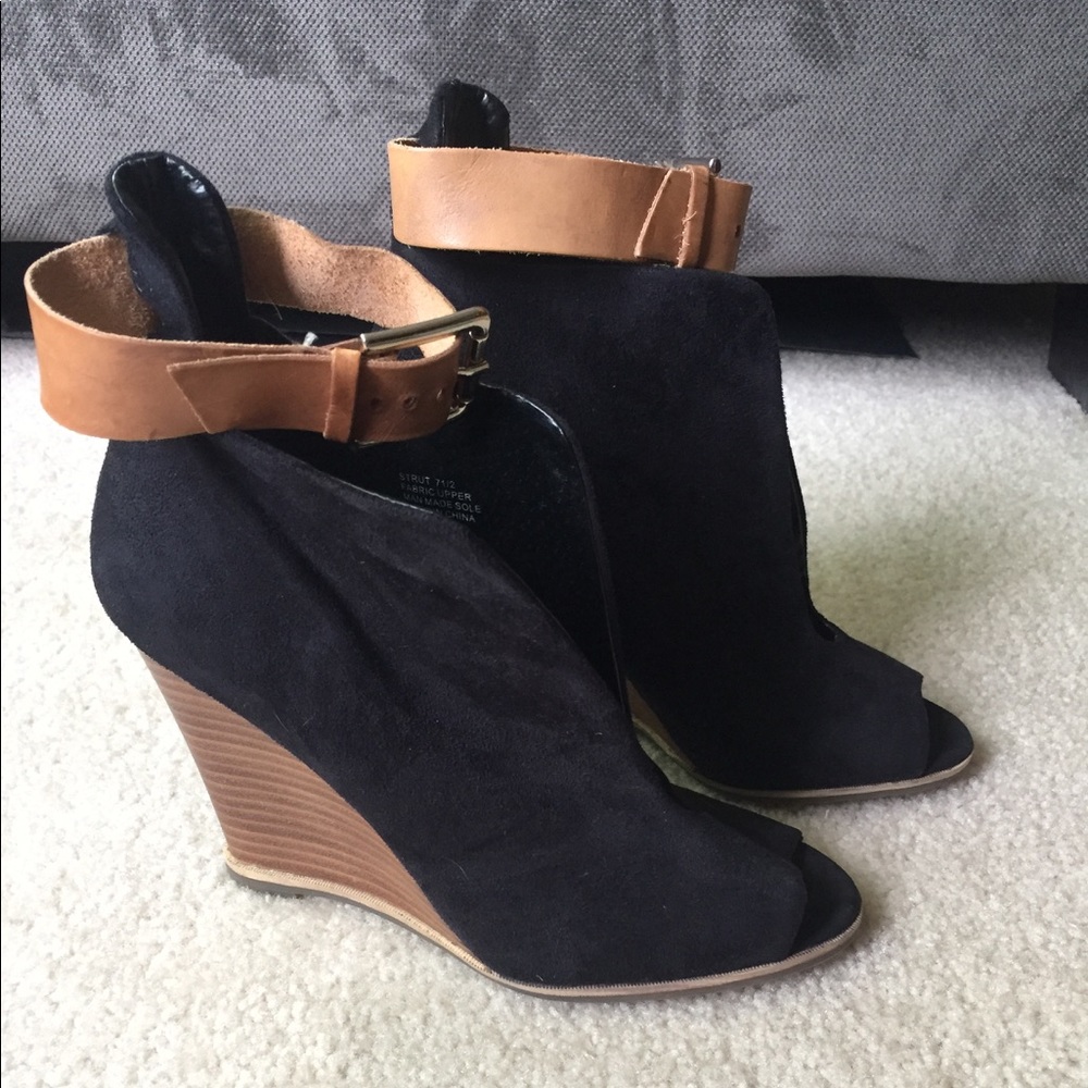 Zigi Soho wedge shoes - size 7.5