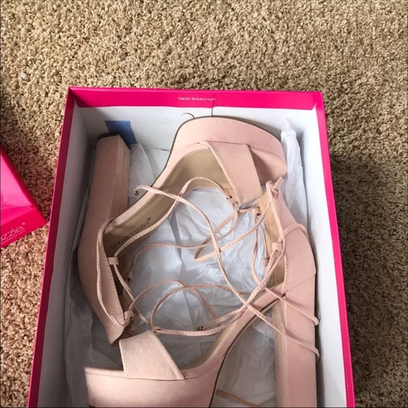 Shoes - Lace up heels