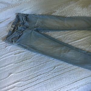 Light wash denim Hollister jeans