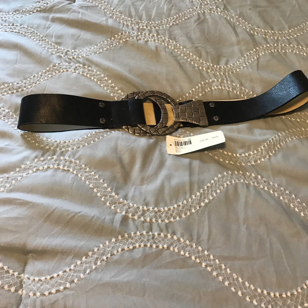 Chico's belt