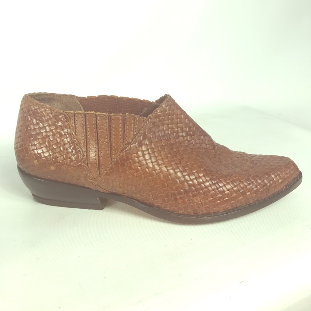 SALE ❤️ Bragano by Cole Haan made in Brazil 🇧🇷
