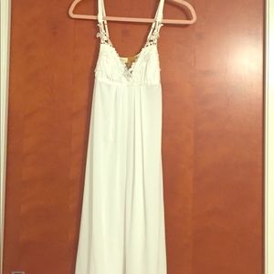 White night gown.