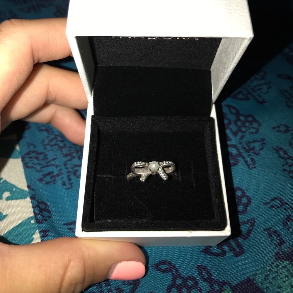 Pandora Ring