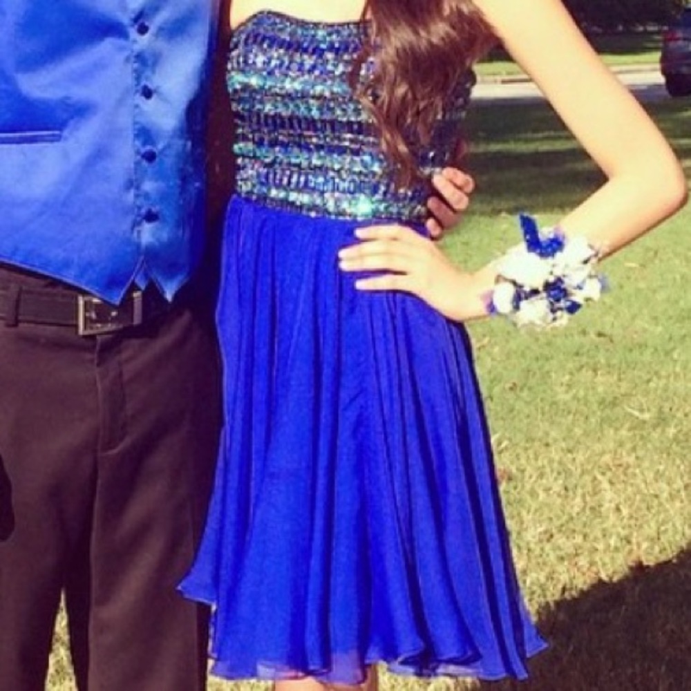 SHERRI HILL HOMECOMING DRESS 00!!!