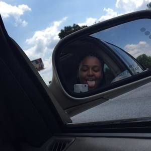 Meet your Posher, Sanajah