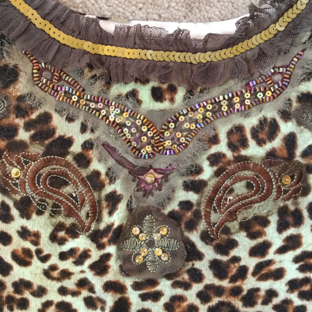 Alberto Makali cheetah print knit top. - Picture 2 of 5