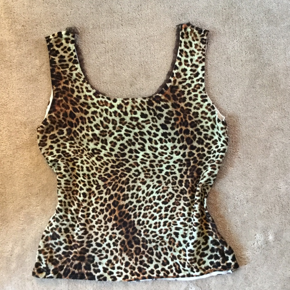 Alberto Makali cheetah print knit top. - Picture 4 of 5