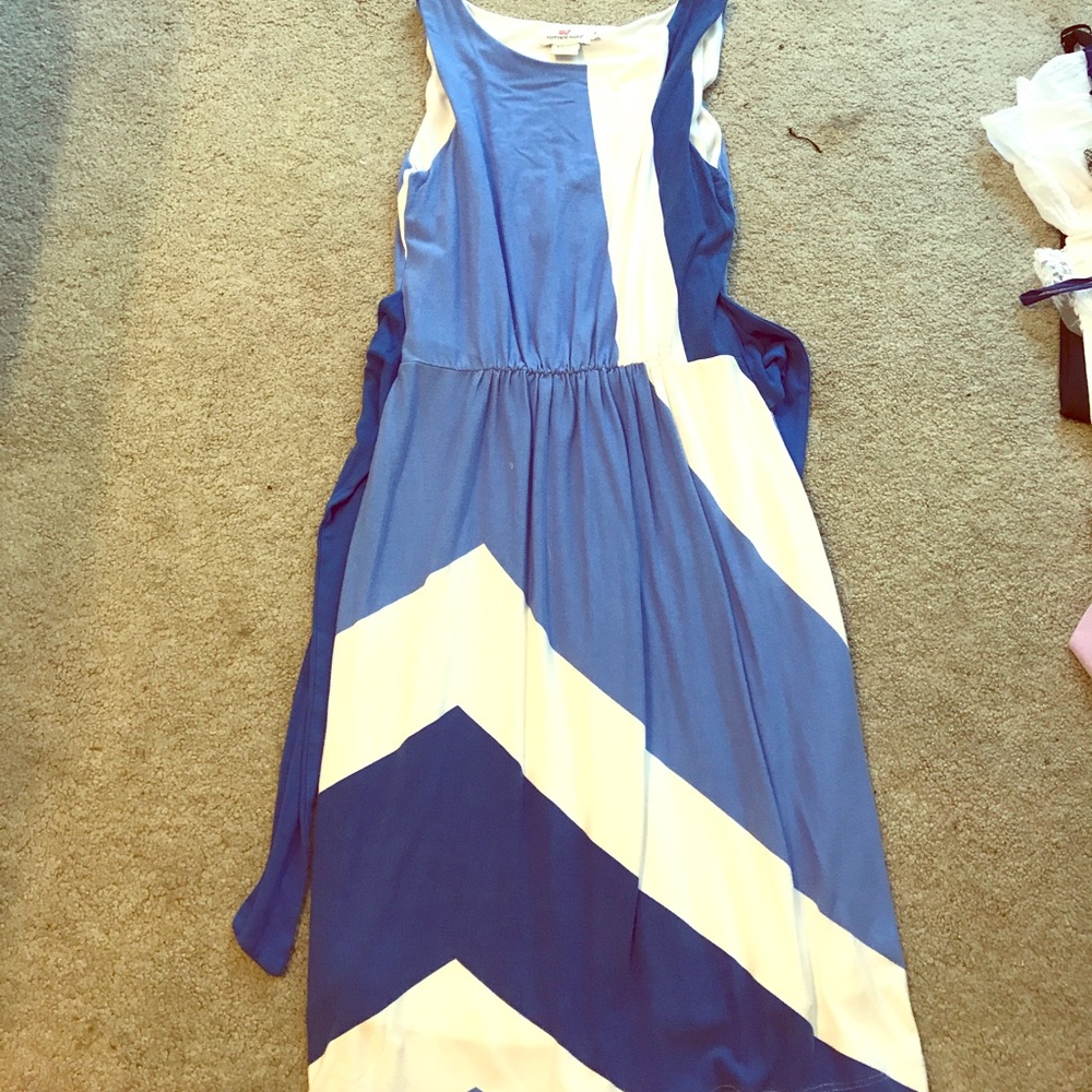 Vineyard Vines dress