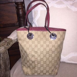 Gucci Signature Canvas Bucket Bag w/ Plum Leather