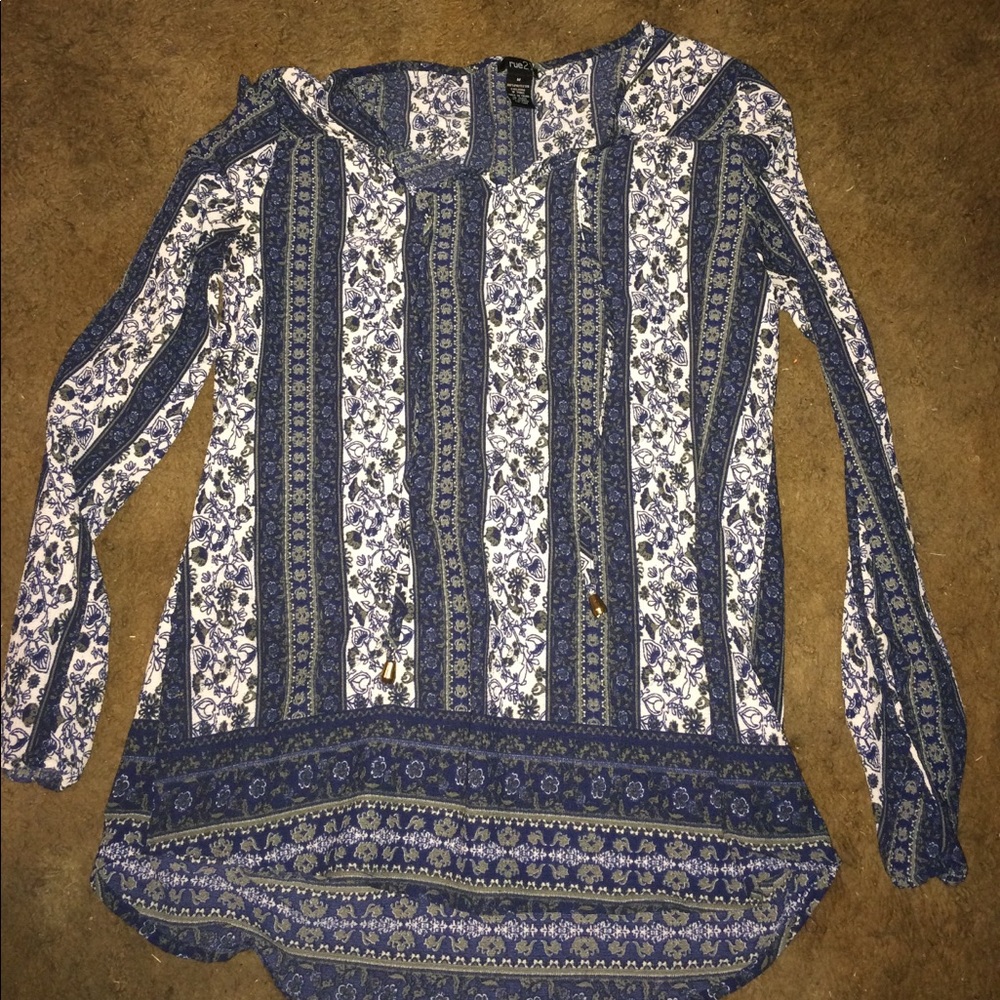 Rue21 long sleeve shirt