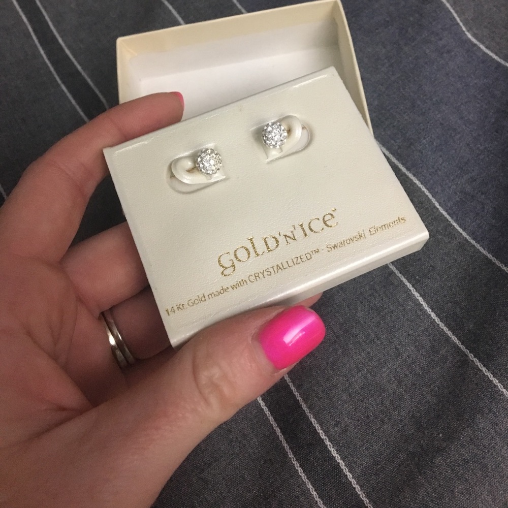 Beautiful earrings!