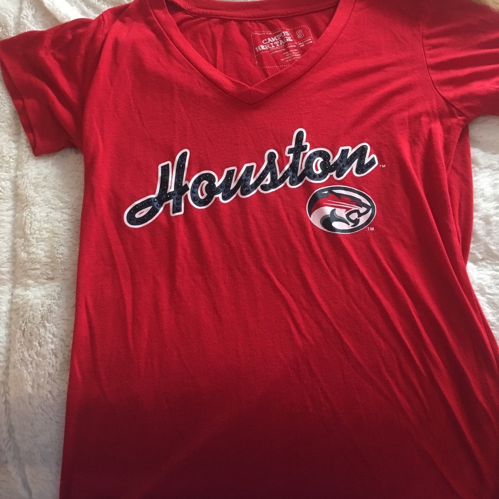 University of Houston red v neck
