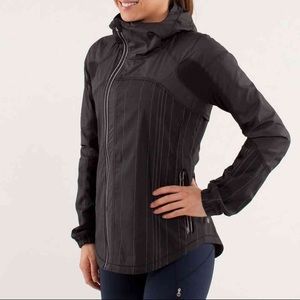 Lululemon Get Up and Glow Reflective Jacket 6