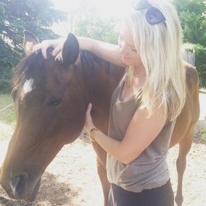 Meet your Posher, Kristina