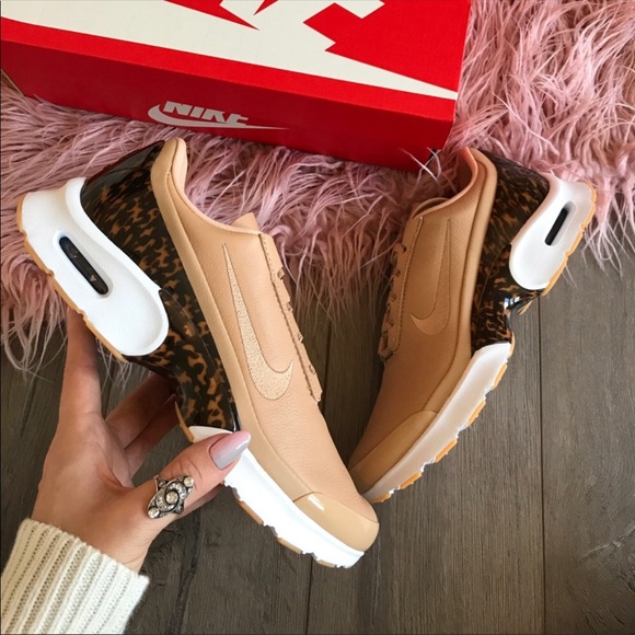 ☀️НР☀️NWT Nike air max jewell LX - Picture 2 of 8