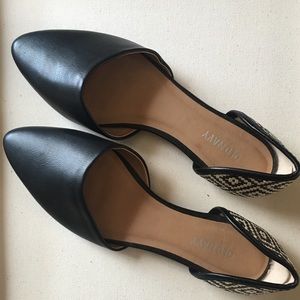 Old Navy Pointed Toe Flats