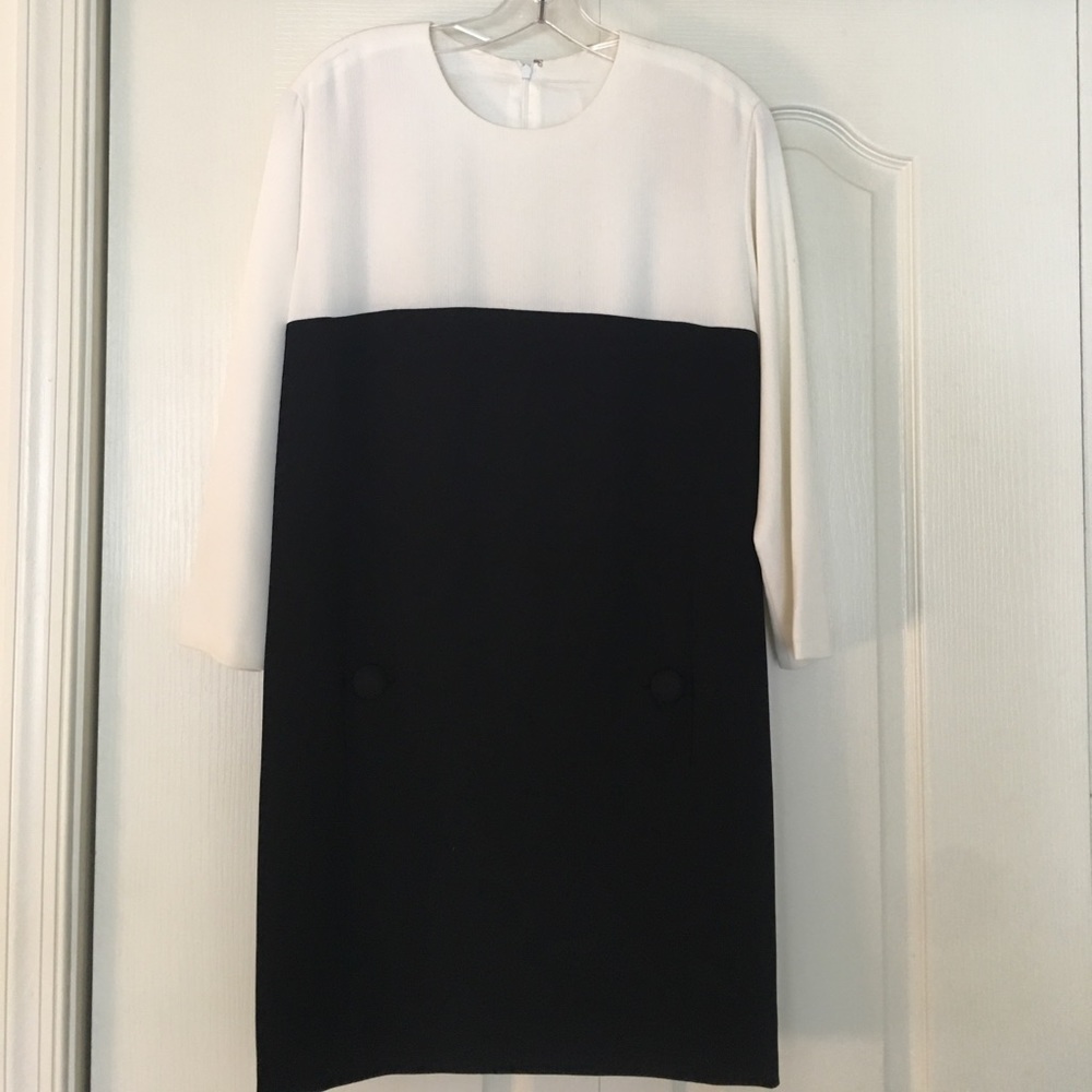 Color block shift dress