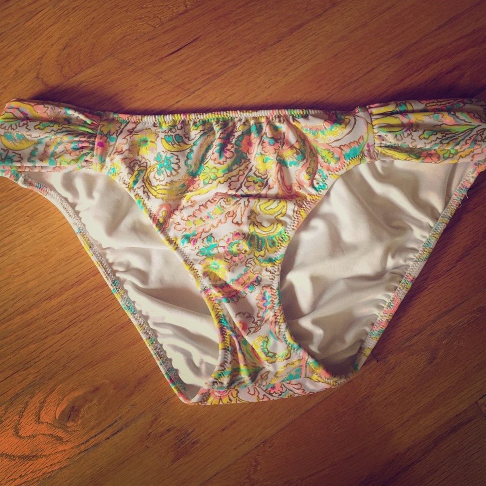 Vs bottoms