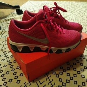 Vivid Pink Nike Air Max Sneakers (Size 4.5Y)