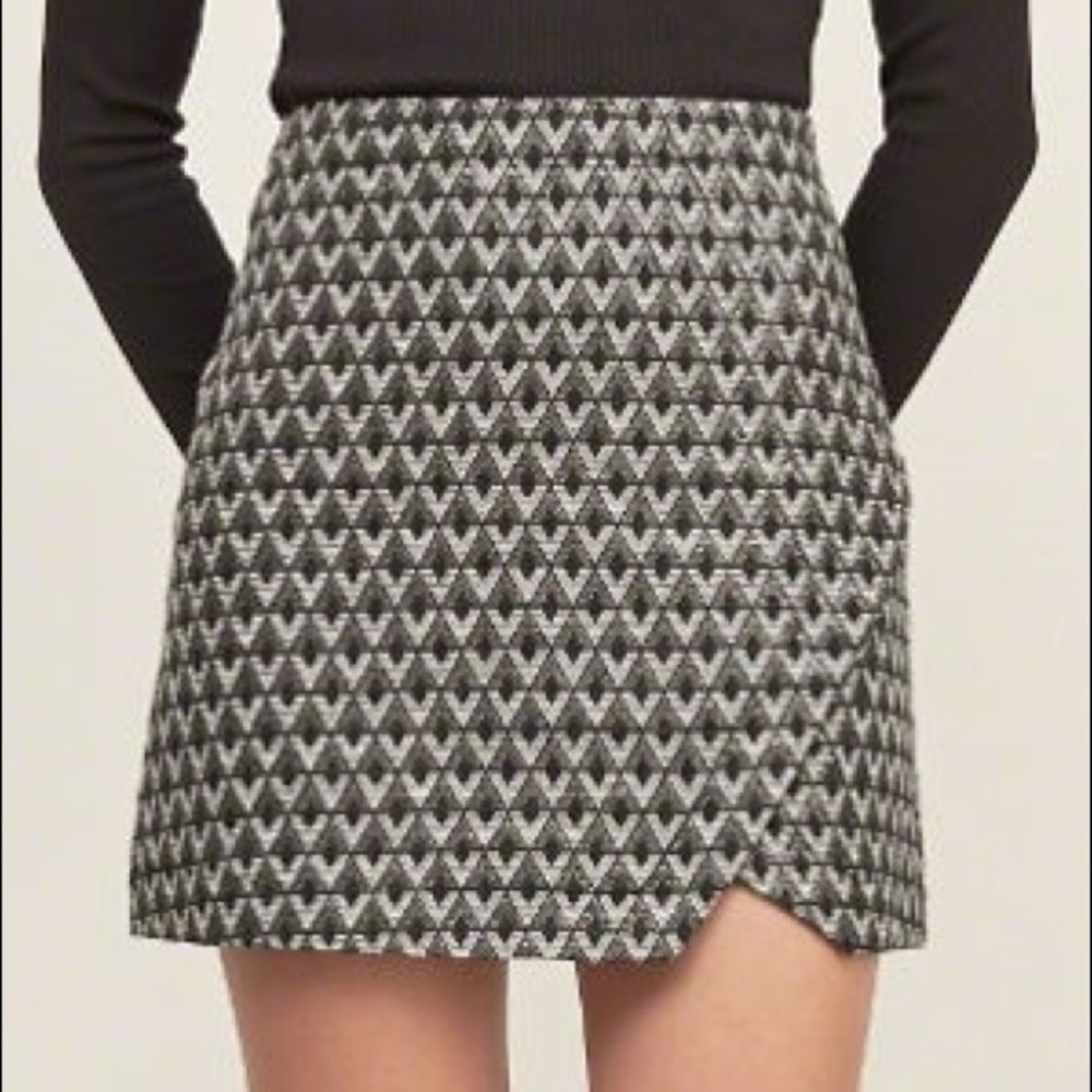 Shine Geo Jacquard A-Line Skirt