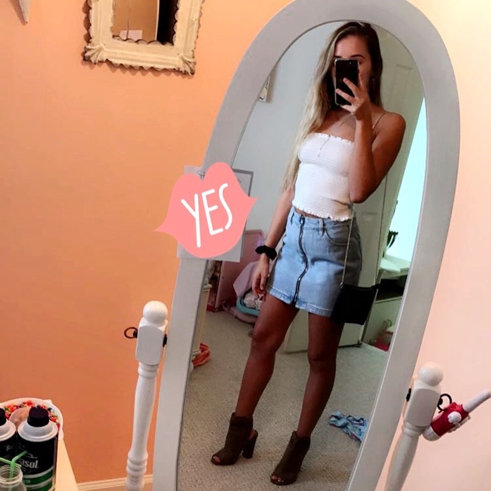 Kendall and Kylie jean skirt