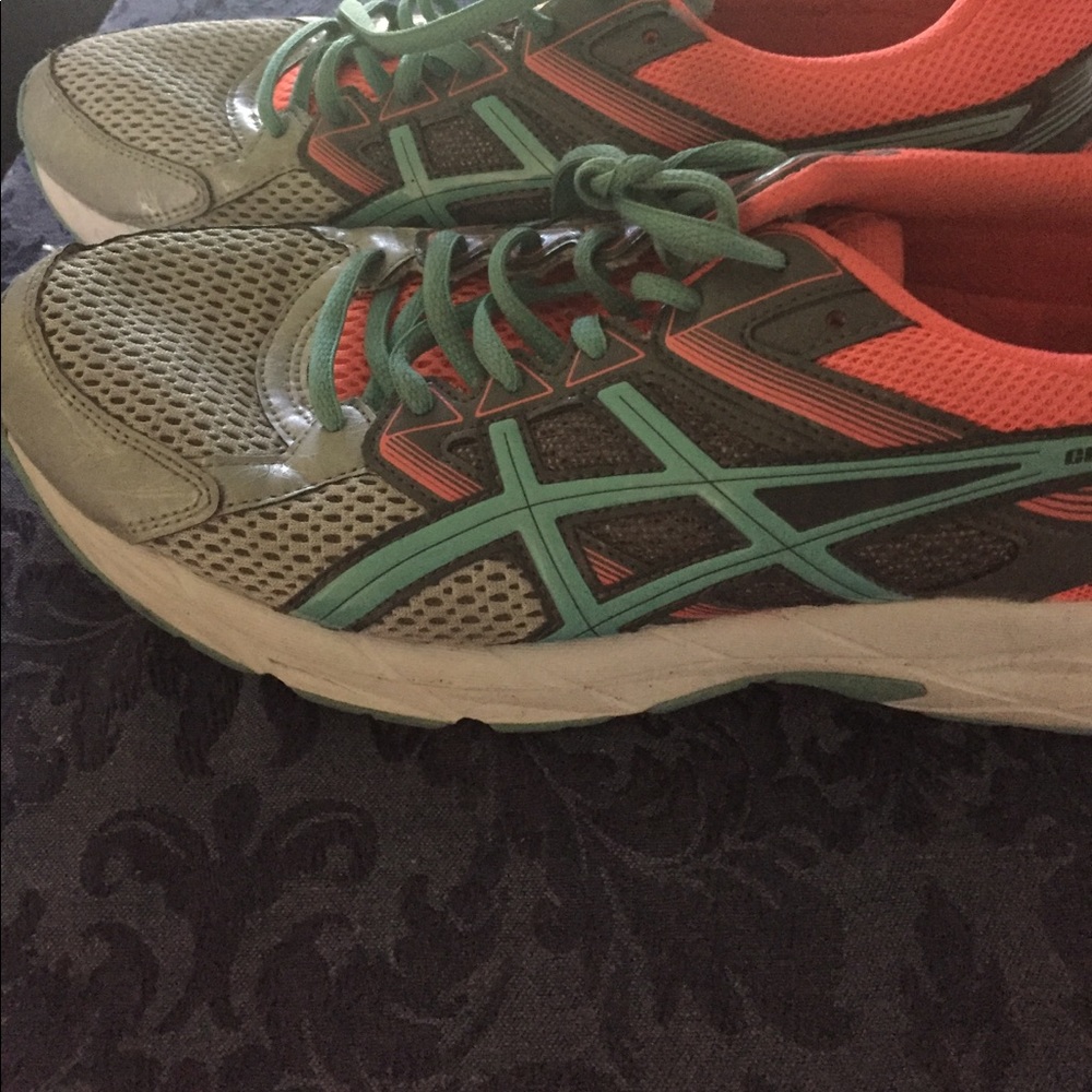 ASIC sneakers!