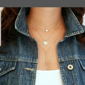 New Beautiful layered necklace