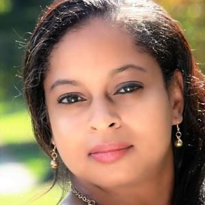 Meet your Posher, Jenjer