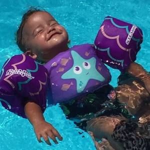 Meet your Posher, Annette