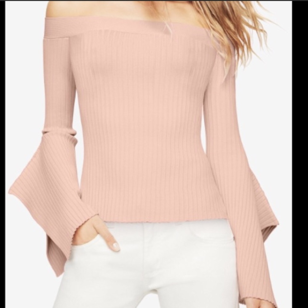 💕NWT💕 BCBGMaxAzria Off-the-Shoulder Top