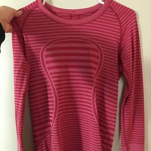 Long sleeve Lululemon shirt