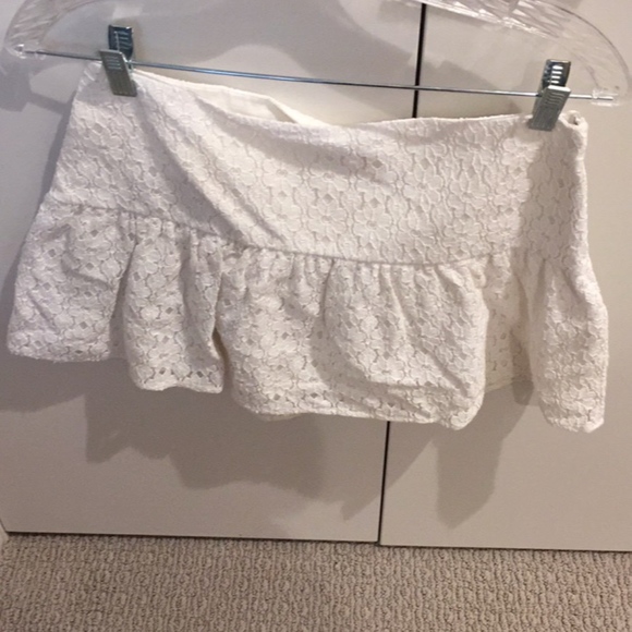 Lilly Pulitzer Size 2 Flounce Skirt - Picture 2 of 5