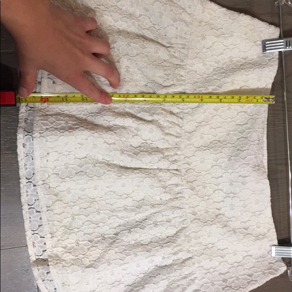 Lilly Pulitzer Size 2 Flounce Skirt - Picture 4 of 5