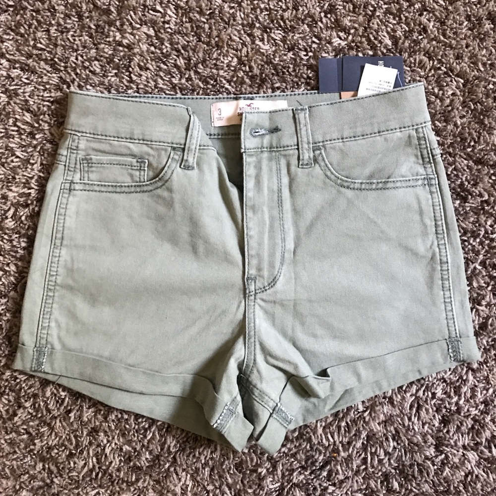 High rise Hollister short-short size 3