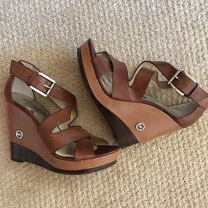 MICHAEL KORS LEATHER WEDGES- WORN W/ LOVE